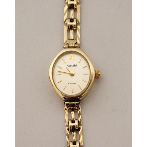 694 - Accurist modern ladies 9ct yellow gold bracelet wristwatch, gross weight 10gms