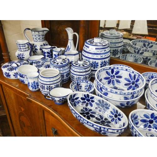 225 - A large quantity of Brazilian blue and white porcelain to include bowls, jars, jugs etc