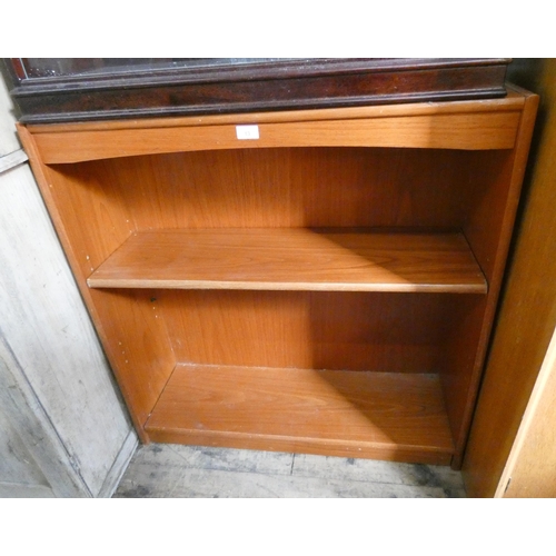 122 - A low 1980's teak open bookcase