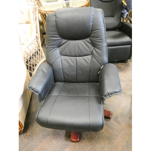 189 - Reclining easy chair in faux black leather