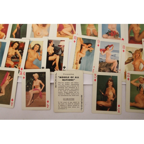 326 - A set of risqué 1950's vintage playing cards