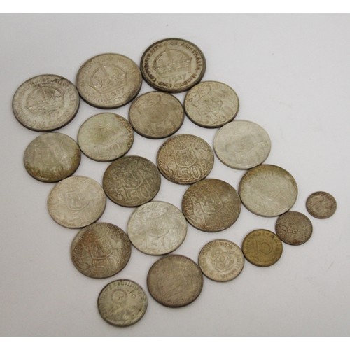 821 - Lot of silver Australian 50 cent coins together with two Australian crowns and German Reichmark etc