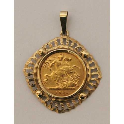 631 - 1903 Edward VII half gold sovereign, mounted as a pendant in 9ct yellow gold mount. Gross weight 5.7... 