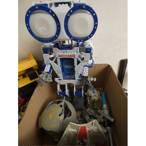 927 - A large Meccano Meccanoid model and Star Wars and other figures and models etc