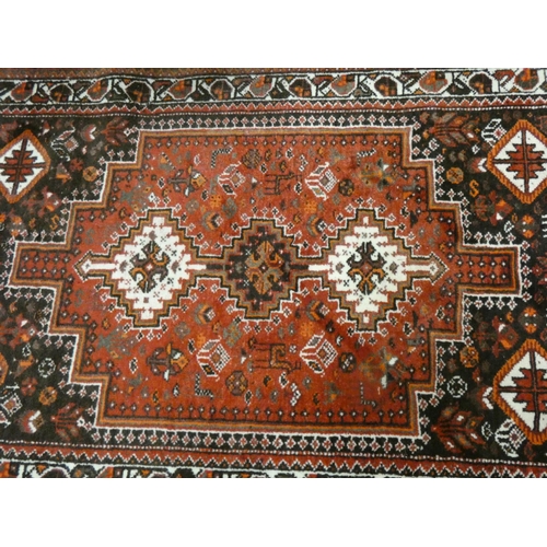 420 - Red & pattern Persian design wall rug, 58