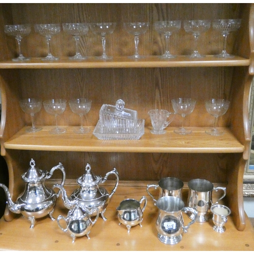 318 - Quantity of silver plated wares and cut glass