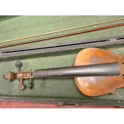 484 - A Hopf German made violin, 14