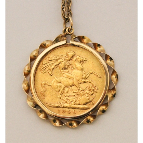 735 - Victoria 1900 Full gold Sovereign, mounted as a pendant on 9ct gold chain. Gross weight 13.9 g