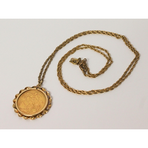 735 - Victoria 1900 Full gold Sovereign, mounted as a pendant on 9ct gold chain. Gross weight 13.9 g