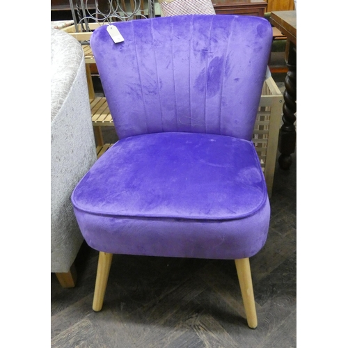 76 - A small bright mauve upholstered occasional accent chair