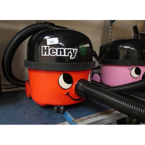 366 - A Henry Hoover