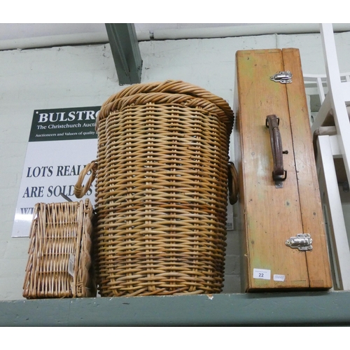 22 - Wicker laundry basket, picnic basket and old wooden trunk