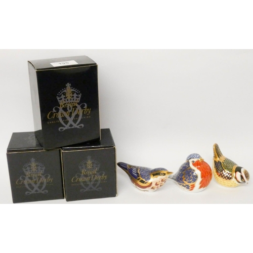 195 - Royal Crown Derby - s group of 3 small bird paperweights, all with gold stoppers and boxes