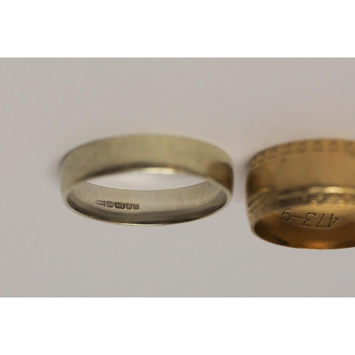 592 - Two 9ct gold wedding bands and a 9ct gold ladies signet ring, gross weight 11.1 grams