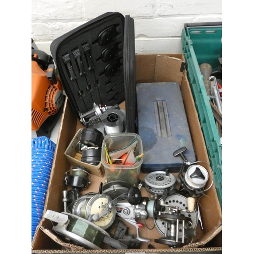 727 - A quantity of fishing tackle, floats etc, fishing box, four old metal centre pin reels, three multip... 