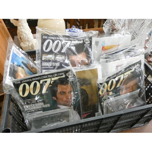 33 - Twelve pieces of the James Bond 007 car collection - still in packs