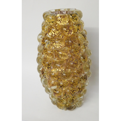 152 - A large Murano glass statement vase with gold foil flecks to the interior, 36cms tall