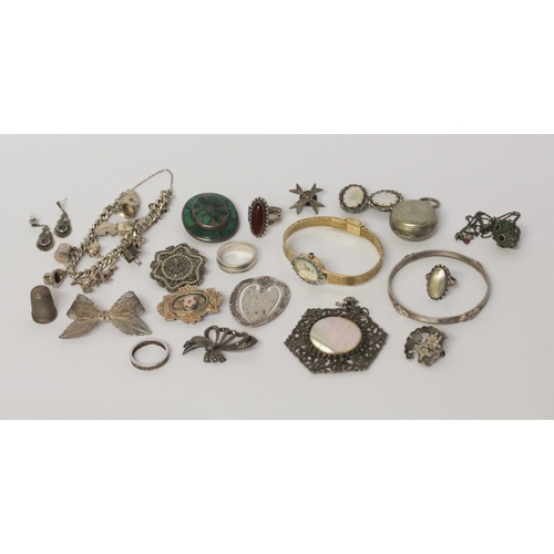 454 - Victorian silver jewellery to include brooches, bangle, dress rings, marcasite etc