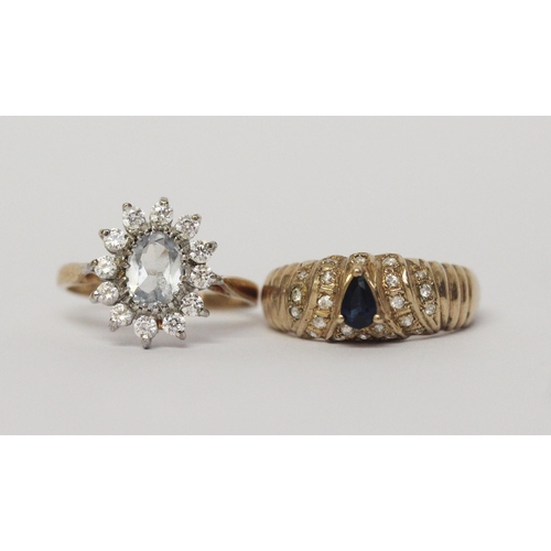 458 - 9ct gold sapphire dress ring, size M and a blue topaz cluster size M