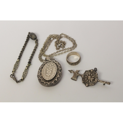 461 - Large Victorian oval silver locket, Celtic design silver bar brooch, Albertine bracelet etc