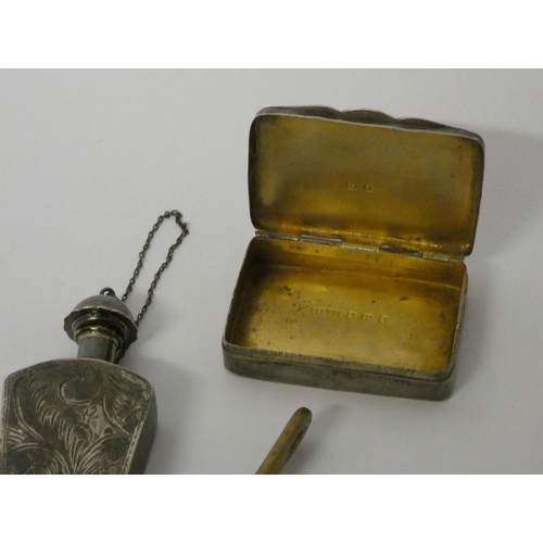 448 - Silver snuff box, scent flask etc