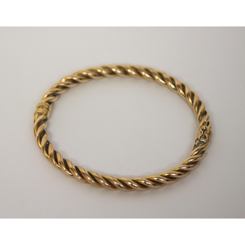 505 - 9ct yellow gold rope twist bangle, 10gms