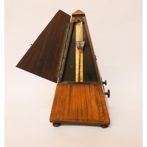 227 - A 19th century Metronome in box