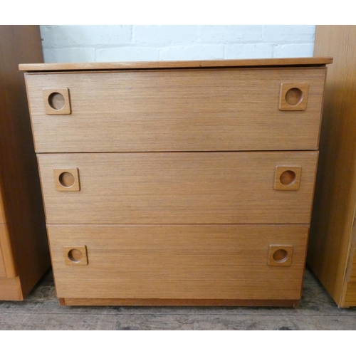 81 - A modern teak chest of six long drawers, 2'6 wide together with a three drawer teak chest of drawers