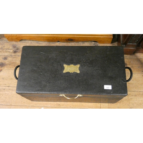 147 - A dark stained uniform trunk with interior tray fitted with iron handles, 2' X 1'