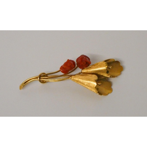 416 - 18ct gold and carved coral flower spray brooch, 78ml long, gross weight 8.4gms