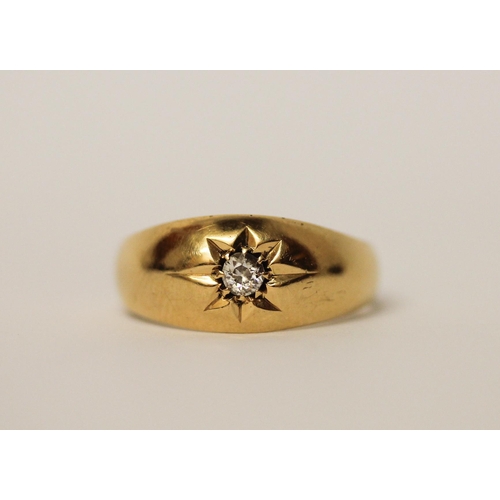 357 - Late Victorian 18ct gold gypsy ring set with a single diamond, Hallmarked Chester 1901. Ring size S,... 