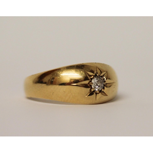 357 - Late Victorian 18ct gold gypsy ring set with a single diamond, Hallmarked Chester 1901. Ring size S,... 