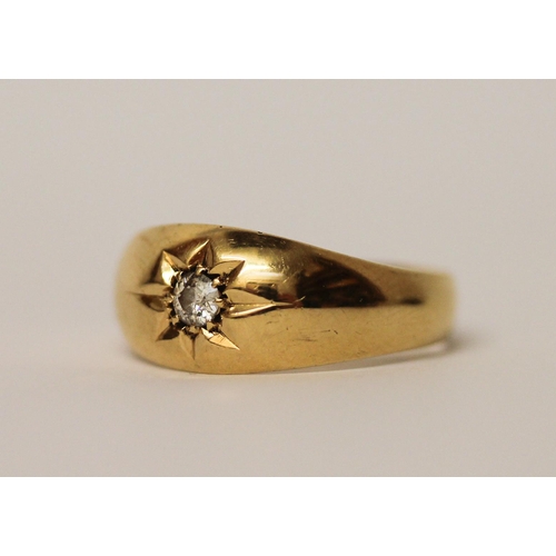 357 - Late Victorian 18ct gold gypsy ring set with a single diamond, Hallmarked Chester 1901. Ring size S,... 