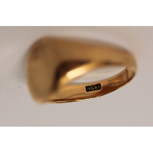 359 - Victorian 18ct gold gent's signet ring, vacant cartouche, hallmarked, ring size S, 7.2gms