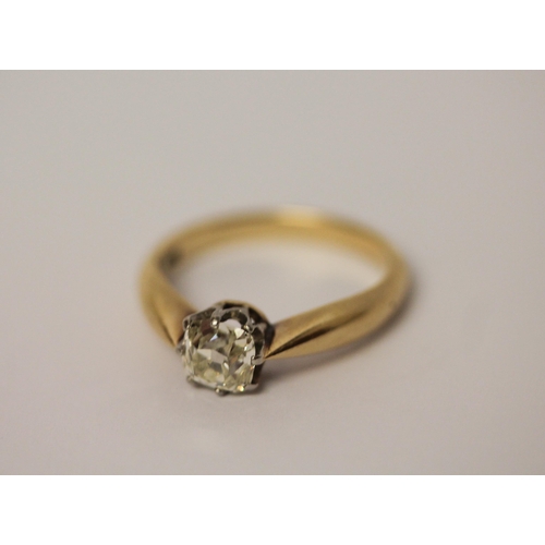 372 - An antique single stone old cut diamond solitaire ring on wide 14ct gold band, ring size Q