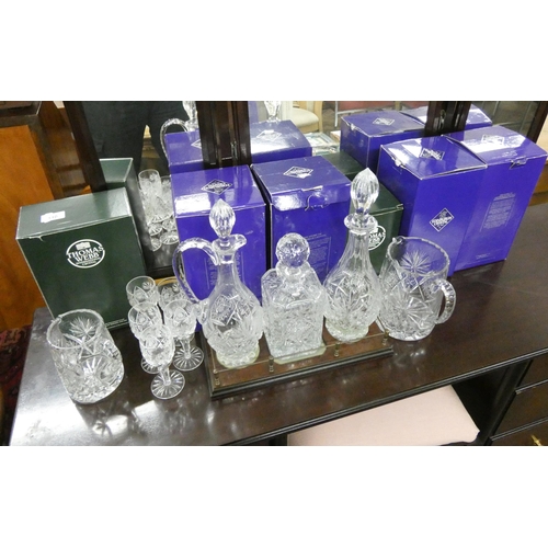 110 - Various Edinburgh and Thomas Webb crystal glass ware, comprising jardinières, claret jug, water jugs... 