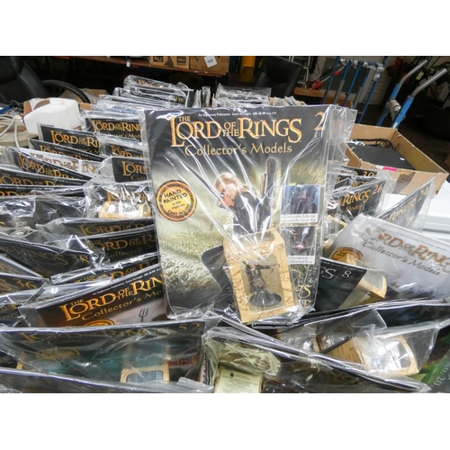 261 - Eaglemoss Collector's Models - The Lord of the Rings' collectors models and booklets Numbers 1- 60