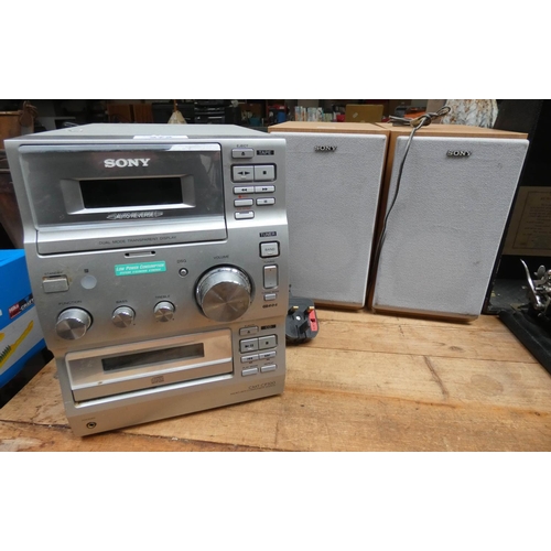 272 - A Sony mini music system with radio, CD, tape player etc and two speakers