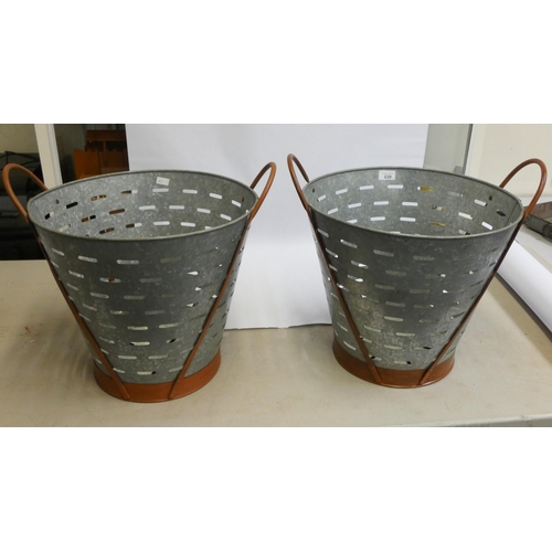 427 - A pair of oyster or olive buckets