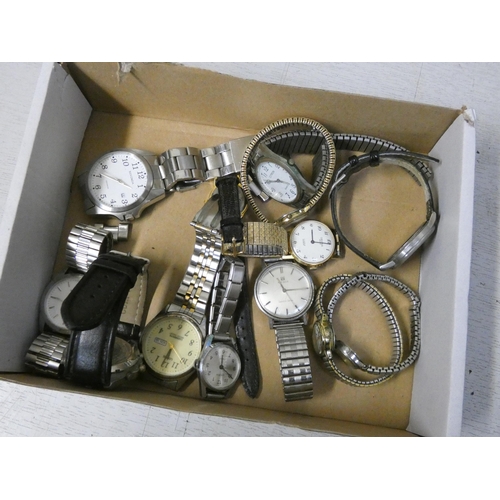 451 - A quantity of assorted watches