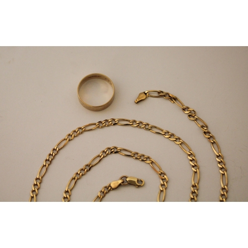 541 - 9ct yellow gold Figaro link chain necklace, length 66cms, and a 9ct gold wedding band, ring size R, ... 