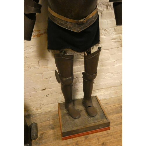 69 - Antique style suit of armour compete with helmet