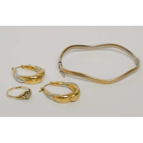 505 - A collection of modern 9ct gold - creole hoop earrings, bangle and a ring. Gross weight 8.8g