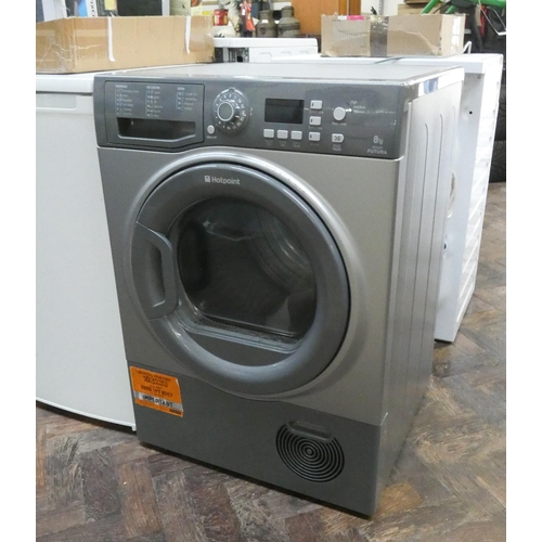 262 - Hotpoint 8KG condenser dryer in silver case