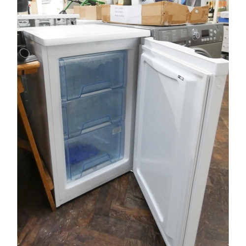 263 - Igenix under worktop height freezer