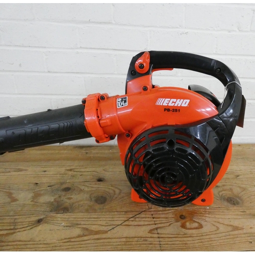 267 - Echo petrol engine leaf blower