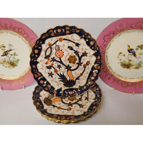 289 - Five matching Coalport Japan pattern cabinet plates and a pair of Victorian bird decorated cabinet p... 