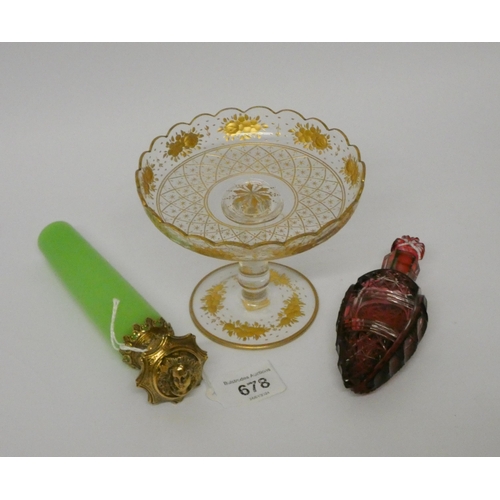 678 - French green glass and gilt metal mounted scent flask, the hinged lid decorated with female head, 14... 