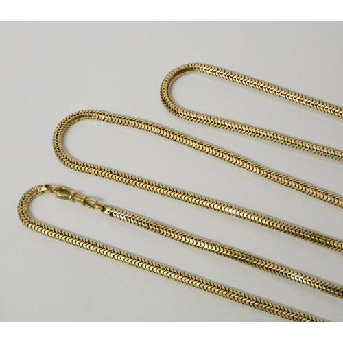 549 - Victorian gold snake link long guard chain,  swivel clip fastening. Length 152 cms long, tests as 18... 