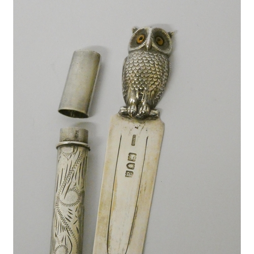 708 - A novelty silver owl bookmark, the owl with glass eyes, Sampson Mordan & Co, London 1896, length 9.5... 